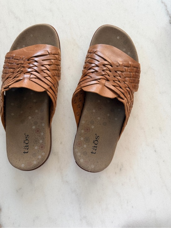 Taos Footwear Shoes - Taos Footwear Women's Guru Woven Leather Slide - Cognac Brown